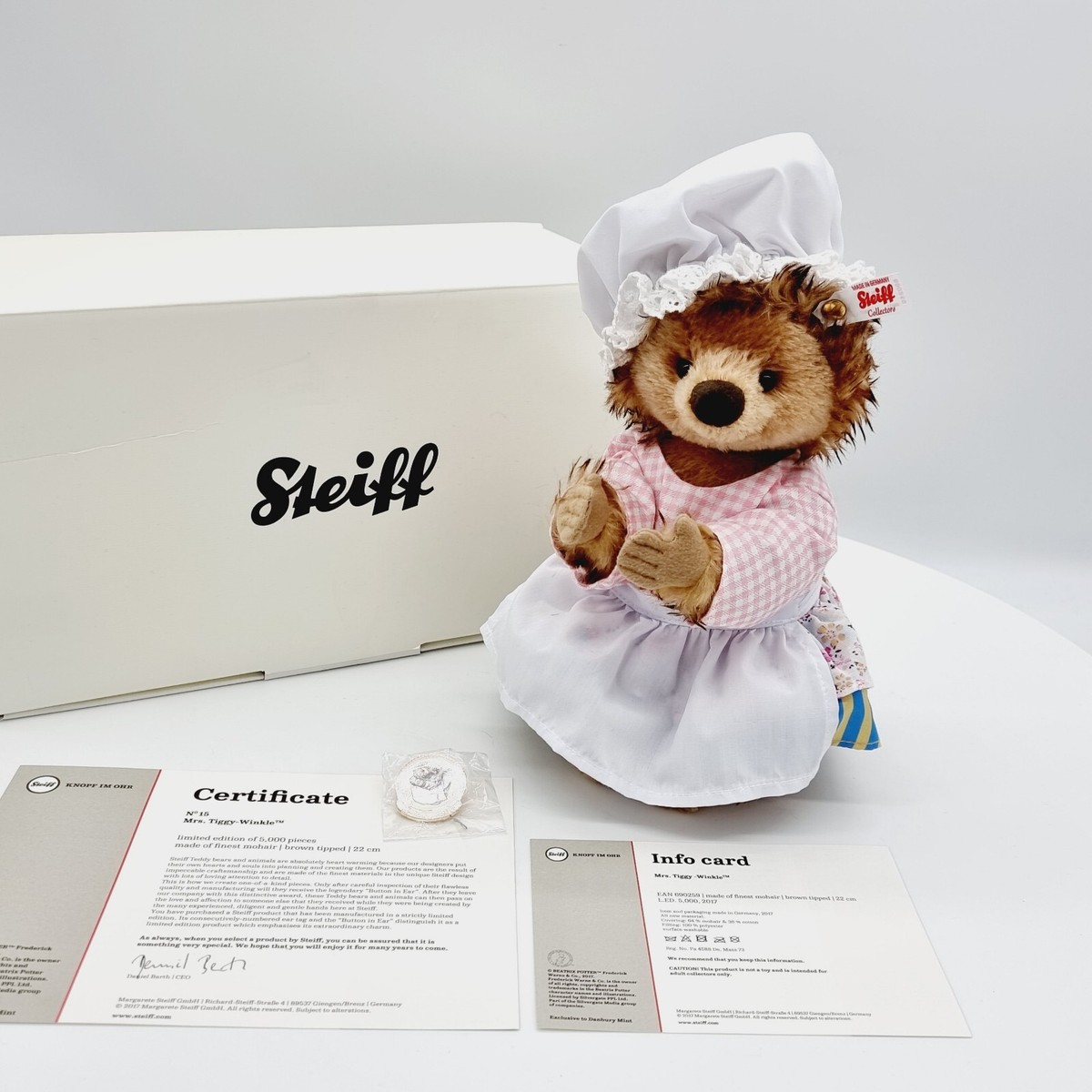 Mercedes-Benz × Steiff キーリング テディベア サクラ 71HQGb20YsL._UF894,1000_QL80_.jpg
