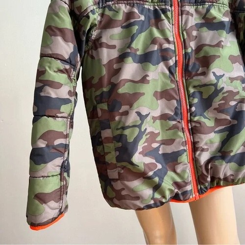 The North Face Reversible Boys Camo/Gray Puffy Jacket Size 10/12 M - Picture 4 of 16