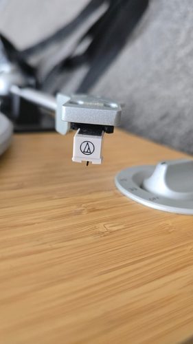 House of Marley Stir It Up Wireless Turntable - Model EM-JT002 - Picture 17 of 19