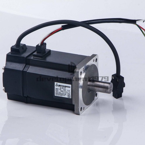 ONE Used Mitsubishi Servo Motor HC-KFS73 - Picture 2 of 10