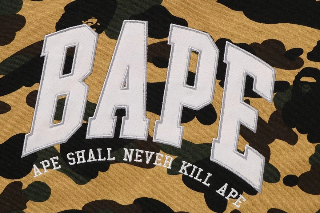A BATHING APE (BAPE) Felpa con cappuccio A Bathing Ape BAPE "1st Camo BAPE Pullover" Giallo 1K80 114 008 Taglia 2XL