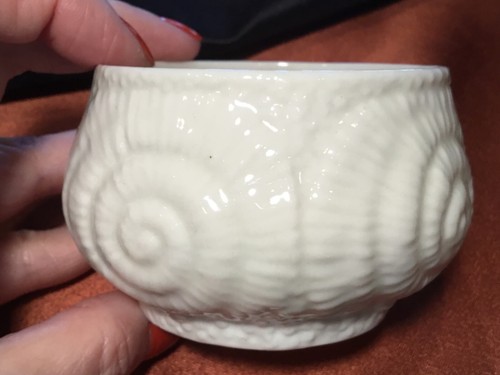 Belleek Seashell Creamer & Sugar Bowl ~ Green Stamp~ - Picture 9 of 12