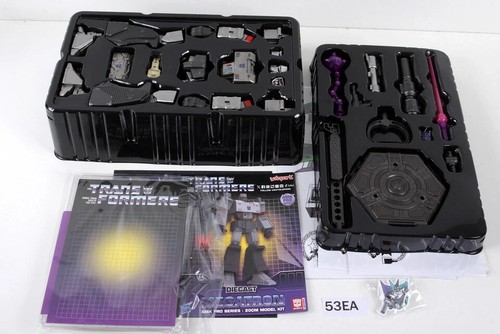 YoloPark G1 Transformers Megatron AMK Pro Series 20cm Model Kit Decast FREESHIP - Picture 4 of 6