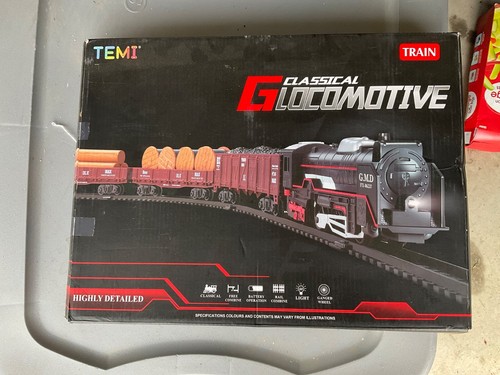 Temi G1 Classical Locomotive Glocomotive Train Set Steam Effect Battery Operated