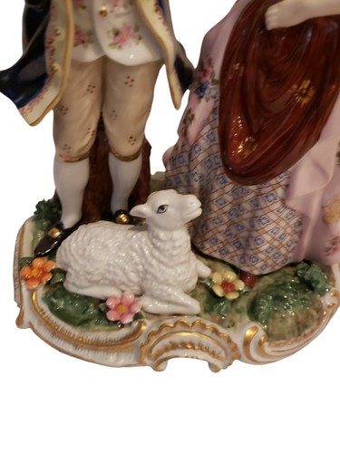 Exquisite Courtship Porcelain Figurine, Rococo Style, Intricate Details 12" - Picture 6 of 7