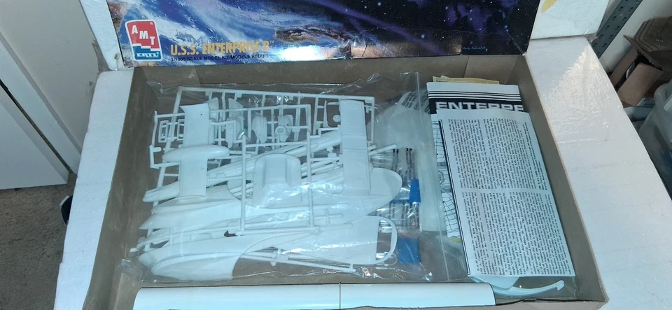 NIOB AMT 8762 星际迷航一代 USS 企业 B 空间模型 — 第 3/4 张图片