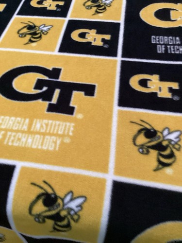 Georgia Tech University gelbe Jacken Fleecedecke hergestellt in den USA 56” x 84” - Bild 5 von 8