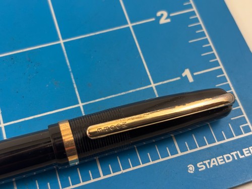 Judd's Vintage Moore Finger Tip Missing Lever Fountain Pen w/14kt. Gold Fine Nib - Picture 3 of 9