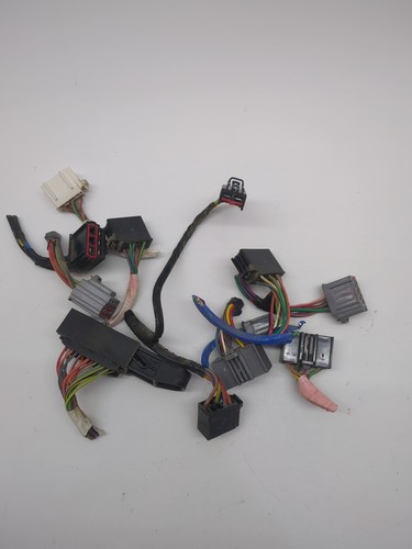 2004 Ford F-150 Fuse Box Relay Distribution Block 4L3T-14A067-AH PLUGS HARNESS - Picture 2 of 7