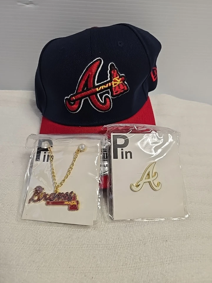 New Era 9Forty Atlanta Braves Snapback Hat With 2 Pins. - Image 3 of 4