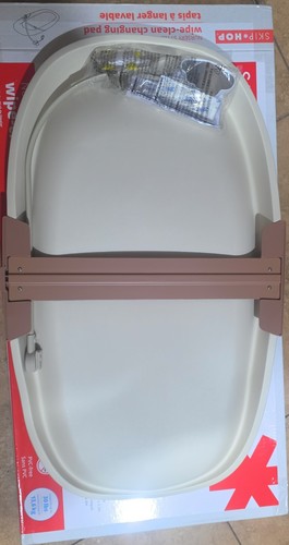 Skip Hop 304050 Cushioned Foam Diaper Changing Pad - Oat - Picture 2 of 3