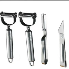 4 Packs - Kitchen Peelers 