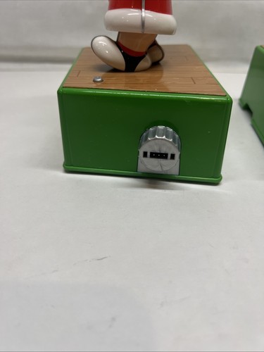 NEW Hallmark 2017 Peanuts Christmas Dance Party Set 2 LUCY & Charlie Brown - Picture 9 of 14