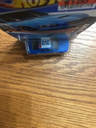 Hot Wheels HW City Works Dodge Charger SRT8 (sealed) - Picture 3 of 4