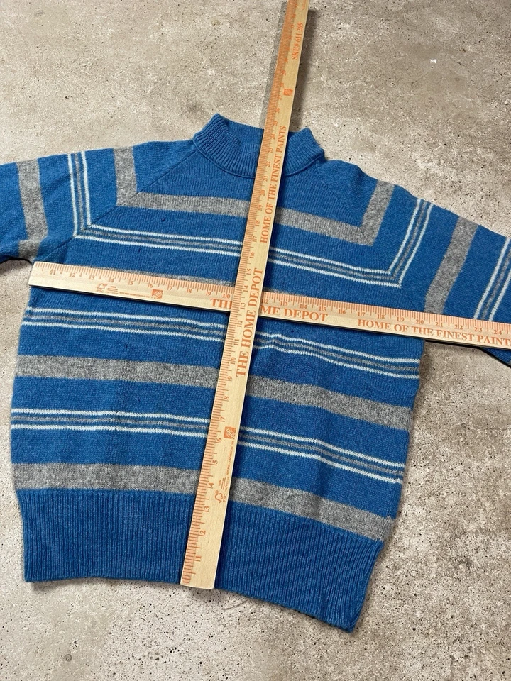 Vintage 60s Towncraft Penneys Long Sleeve Sweatshirt Medium Acrylic Striped Knit - Image 4 of 4