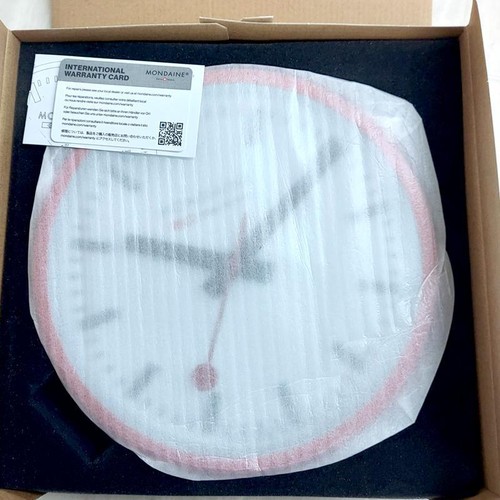 Mondaine Wall Clock Red White Diameter 25cm A990.CLOCK.11SBC Box Damaged NEW - Picture 4 of 5
