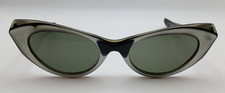 Vintage 1960's B  L RAY-BAN USA Silver and Black Cat Eye Sunglasses - Marche'