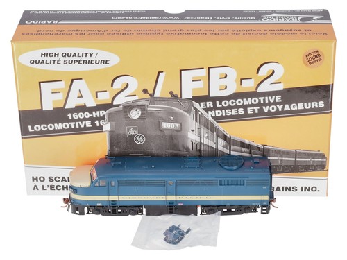 Rapido Trains 21583 HO Missouri Pacific Alco FPA-2 Diesel Loco DC/DCC/Sound #371 - Picture 1 of 12