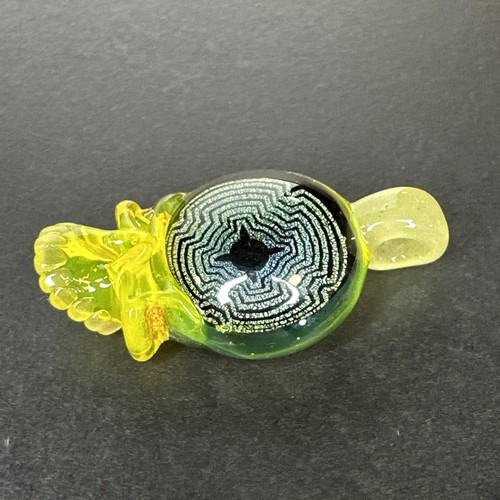 Handgefertigte Kunst Glas Stealie Anhänger gelb Totenkopf trippig dichroitisch Mitte Boro Geschenk - Bild 3 von 7