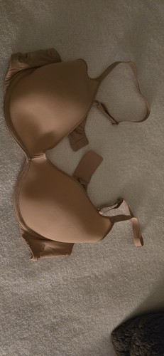 New Women's SKIMS Clay Weightless Scoop Bra Size 44A