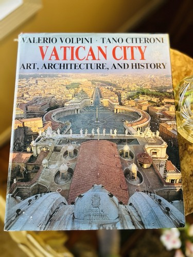 VATICAN CITY: ART, ARCHITECTURE, AND HISTORY By Volpini & Citeroni HC/1986 - Picture 2 of 12
