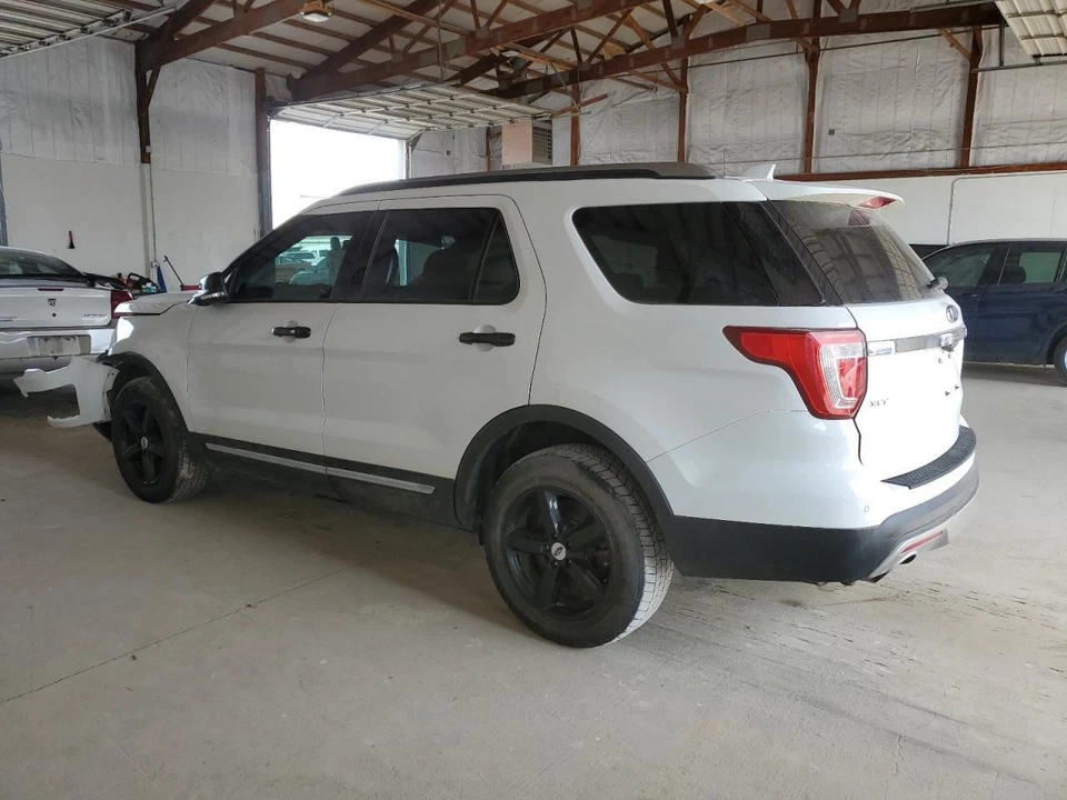 Ford Explorer 2017 caja de fusibles 3,5 L 4x4 OEM usado 107 k millas - stock #25C357 Foto 2 de 4