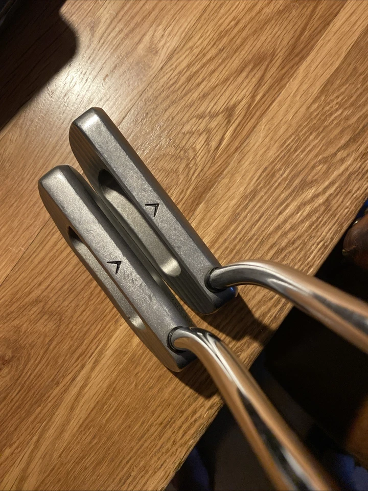 A pair of Rare original CALLAWAY BIG BERTHA BLADE GOLF PUTTERS LEFT HANDED - Image 3 of 4
