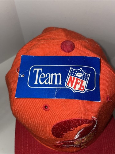 Vintage Tampa Bay Buccaneers Team NFL Hat Cap SnapBack Original Logo Orange Red - Picture 2 of 7