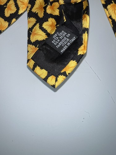 Hugo Boss Black With Gold "Yellow Fall Leaves" Silk Tie Italy - Picture 6 of 7