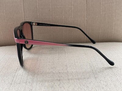 Bausch & Lomb Women Sunglasses Vintage Black/Pink Big Face  display picture 1