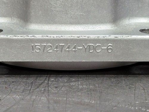 4L60E 4L65E EXTENSION HOUSING 4X4 GM 6 BOLTS TYPE 15724744 TAIL - Picture 7 of 7