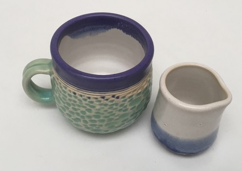 Taza de café y crema Unurth Studio Pottery Horizon Caribbean Anthropologie - Imagen 5 de 5
