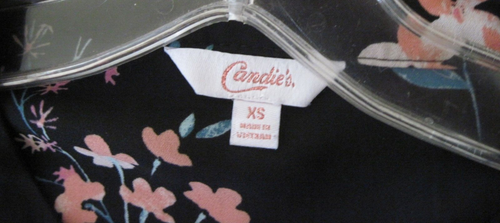 CANDIES- Womens-Size XS-Semi Sheer-Black Floral Rollup Sleeve Blouse Top-NEW/N/T - Picture 3 of 7