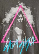 NWT Pop Singer Lady Gaga Pink Triangle Born This Way Gray T-Shirt Large Music