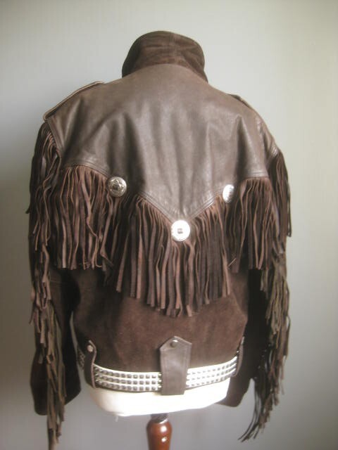 Picture 13 of 24