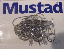 50 ~Mustad 4/0 Spinnerbait Mold Hook 32608N Nickel (Silver) Round Bend