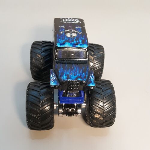 Monster Truck Hot Wheels 1:64 Son Uva Digger Monster Jam azul negro - Imagen 7 de 7