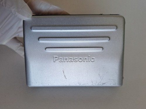Pour pièces ou réparation * VINTAGE Lecteur cassette Walkman Panasonic RQ-SW99V - Photo 6/8