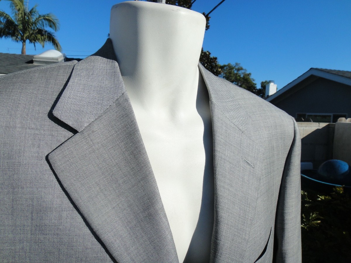 イタリアの最高峰 ロロピアーナ社製×FOURSEASONS Super120'S イタリアの最高峰 ロロピアーナ社製×FOURSEASONS Super120'S