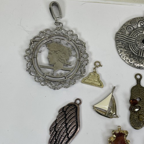 Lotto spille/ciondoli costume assortiti moda vintage lotto - 14 pezzi - Foto 5 di 20