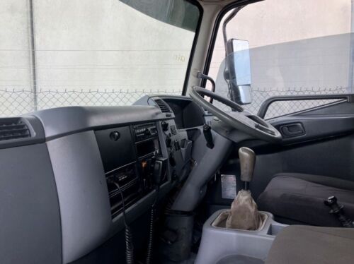 2012 MITSUBISHI FUSO 1024 FK600 DUAL CAB 4x2 TRUCK - Picture 6 of 12