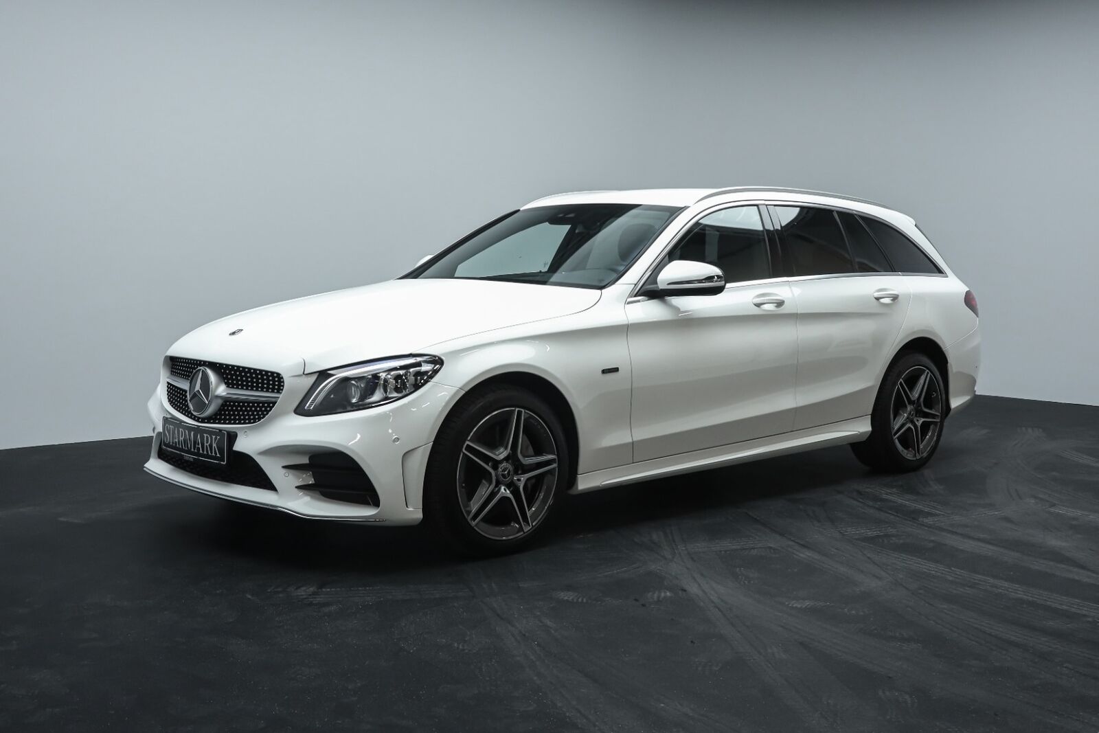 Mercedes-Benz C300 de 2,0 AMG Line stc. aut.