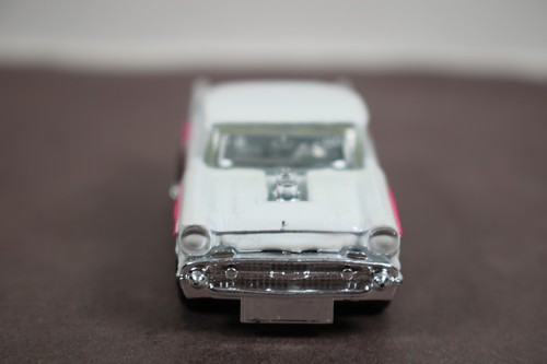 Vintage 1979 Matchbox Lesney SuperFast '57 Chevy with Tilting Hood Moving Parts - Picture 2 of 7