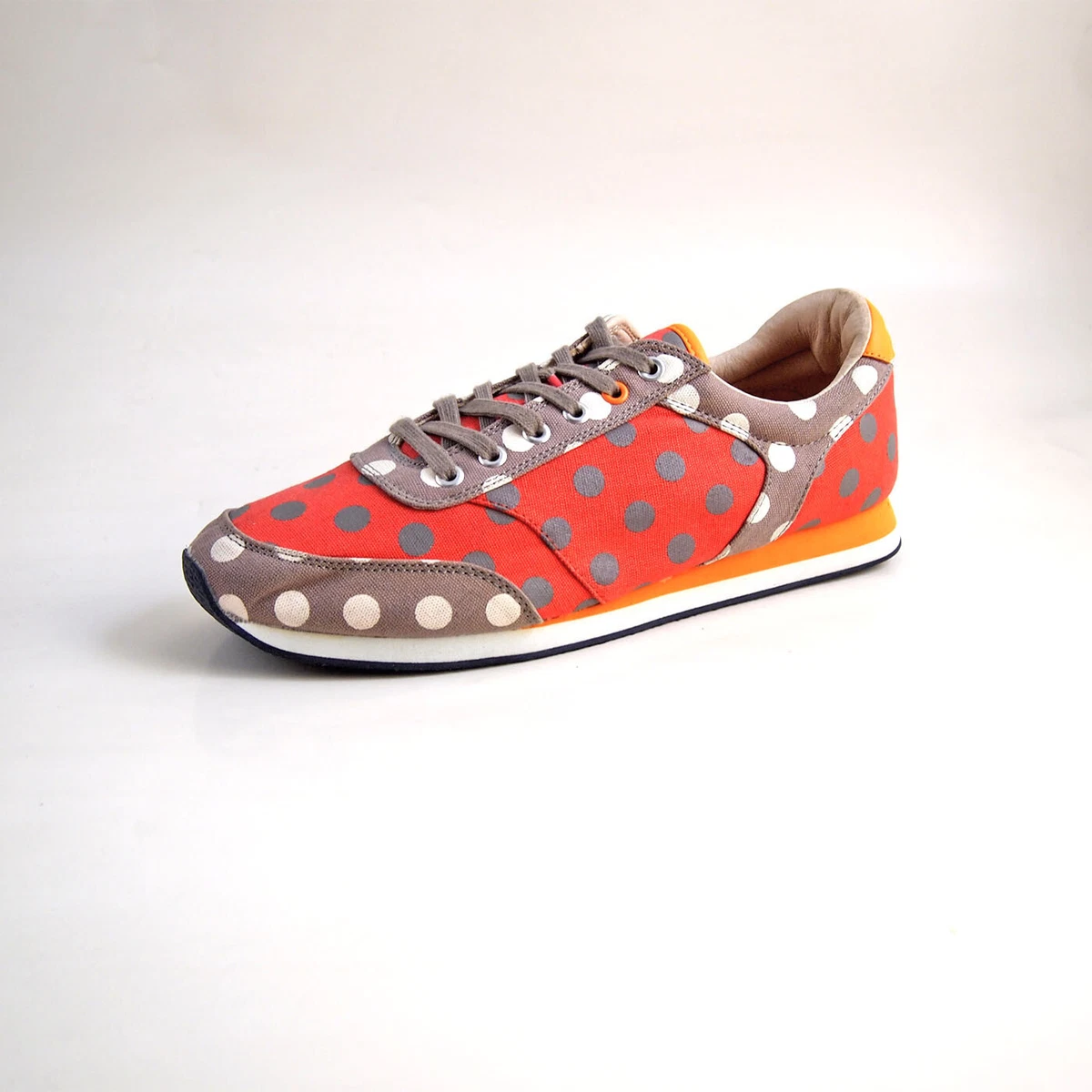 Boden hotsell womens sneakers