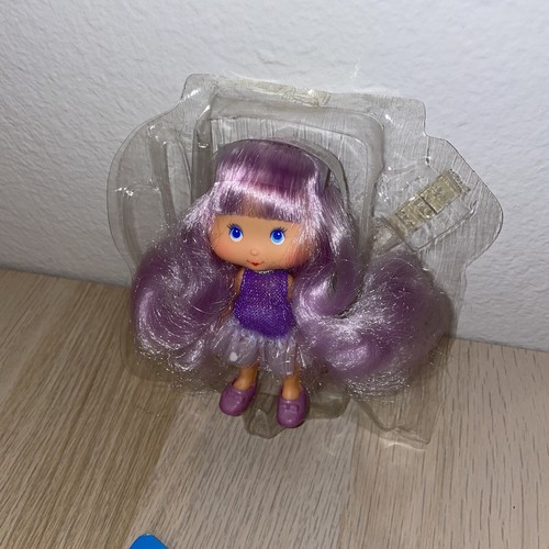 Totsy Fantasy Friends Contemporary Collection Doll Purple Hair - Picture 12 of 16