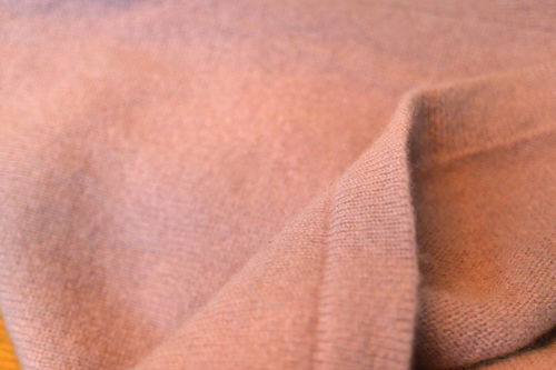 Armand Diradourian NY luxuriöser Damenpullover aus 100 % Kaschmir Lavendel LG EUC - Bild 4 von 6
