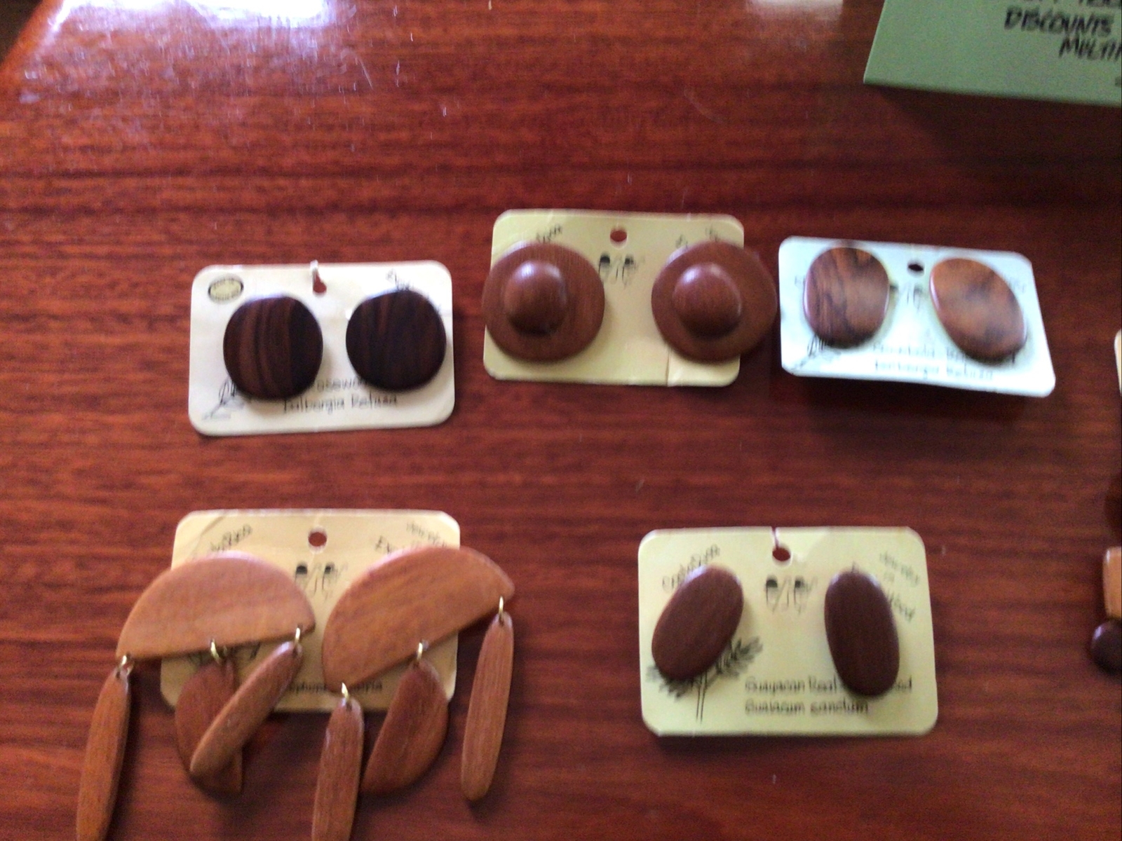 Picture 2 of 8