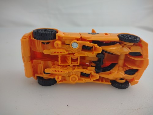 4.5" Transformers Age of Extinction One-Step Changer Bumblebee Camaro - Picture 8 of 12