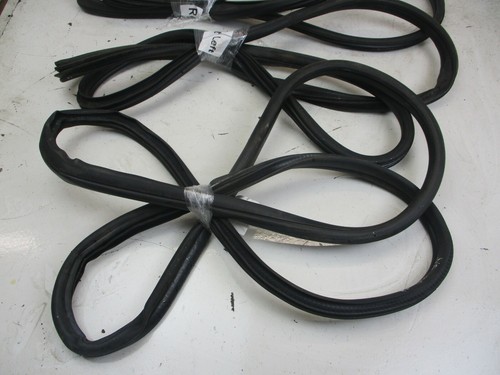 BMW MINI R60 Countryman Door 4x Rubber Seal Complete Door Set Genuine Used - Picture 2 of 3
