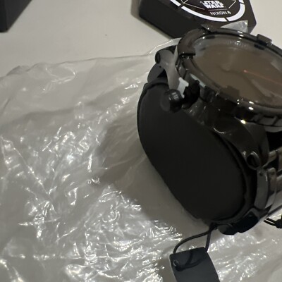100本限定 NIXON × Disney × StevenHarrington Nixon and Steven Harrington X Disney | Salad Days Magazine